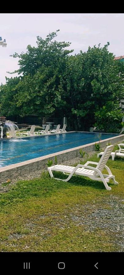 Hotel La Cueva Limon 외부 사진
